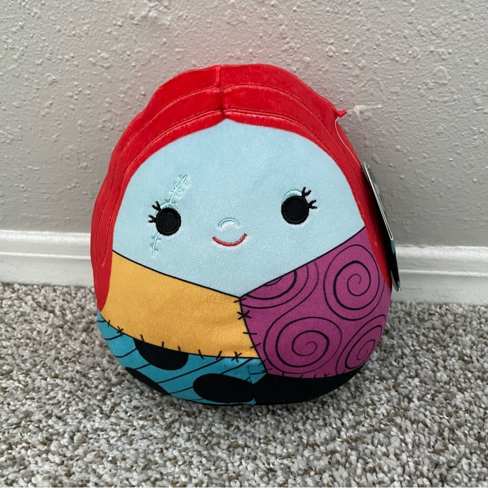 Sally Squishmallow 7”